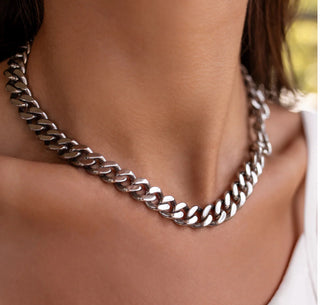 AlCO Avenue Necklace