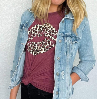 Leopard Lips Graphic Tee